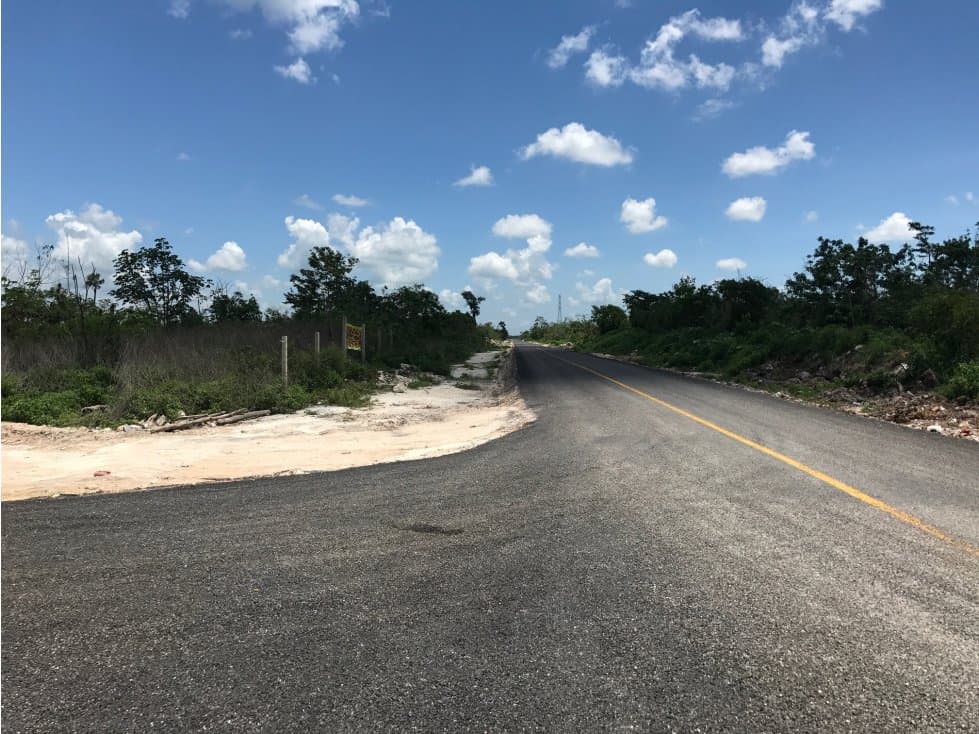 HA sobre carretera Aeropuerto Cancun - Merida — foto 6