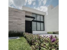 CASA EN RESIDENCIAL TOSCANA MODELO MILÁN