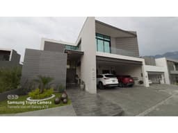 RESIDENCIA EN VENTA EN ZONA EL URO MONTERREY