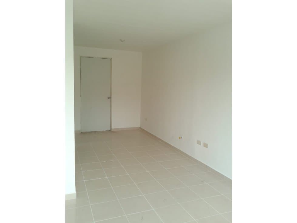 VENTA DE CASA NUEVA MITRAS PONIENTE SECTOR TOLEDO — foto 2