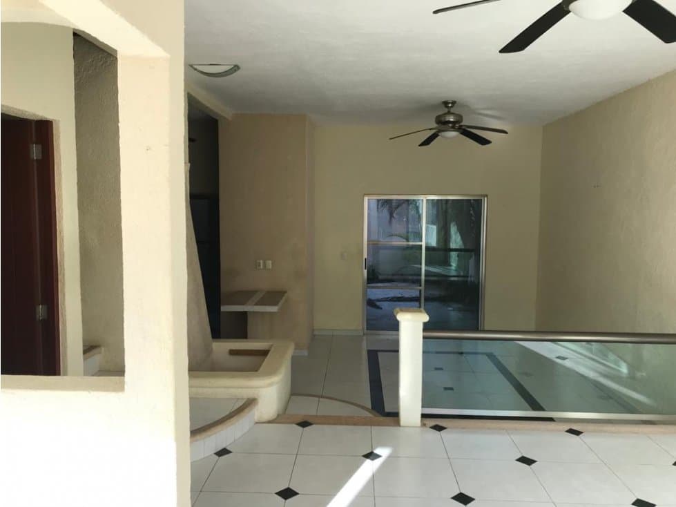 Casa en renta sin muebles — foto 4