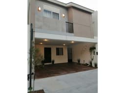 Renta de Casa en Fracc. ALMERIA , Apodaca NL a 5min de Aeropuerto MTY