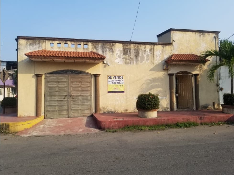 CASA EN VENTA LOS FRAC. LAURELES TAPACHULA — foto 1