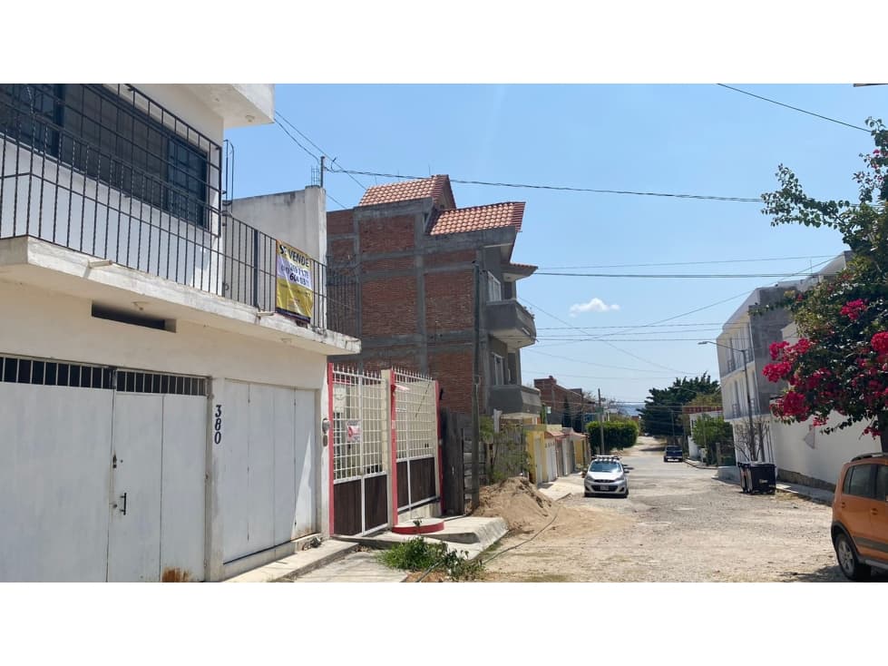 CASA EN VENTA EN FRACCIONAMIENTO CENTENARIO TUCHTLAN — foto 2