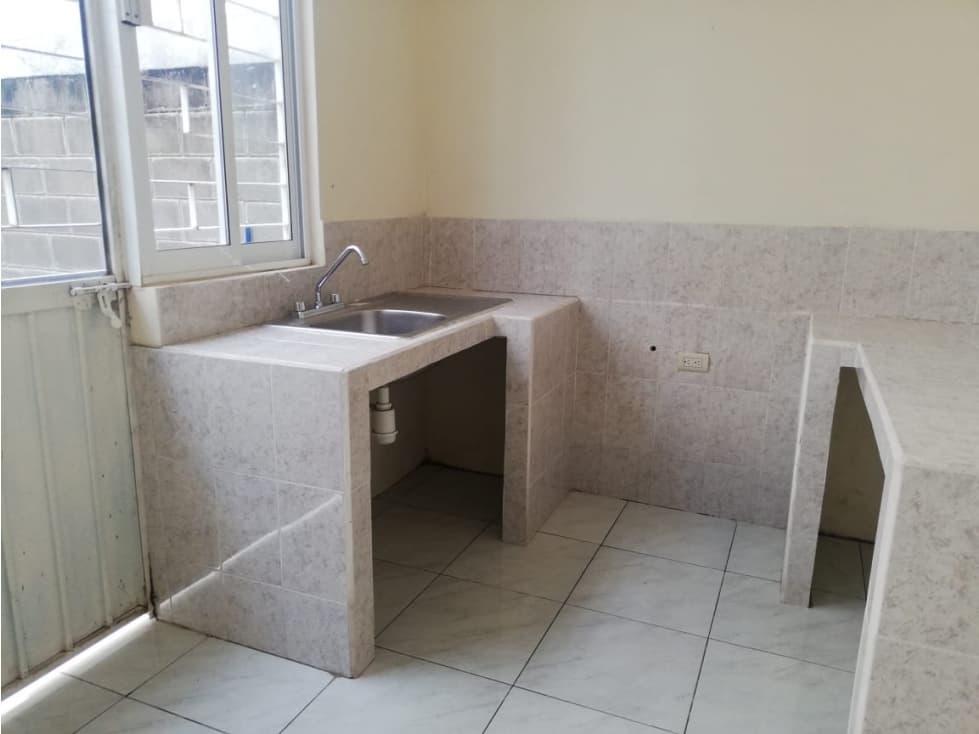 CASA EN VENTA ARBOLADA TAPACHULA — foto 6