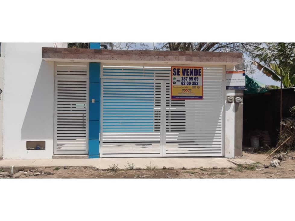CASA EN VENTA COL. PALMERAS TAPACHULA — foto 1