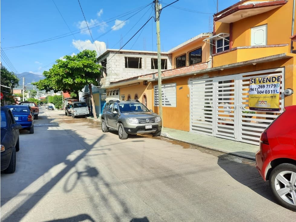 CASA EN VENTA EN COLONIA  ALBANIA — foto 2