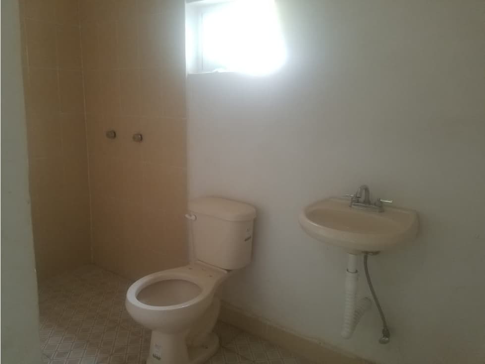 CASA EN VENTA EN COL. LA CEBADILLA — foto 6