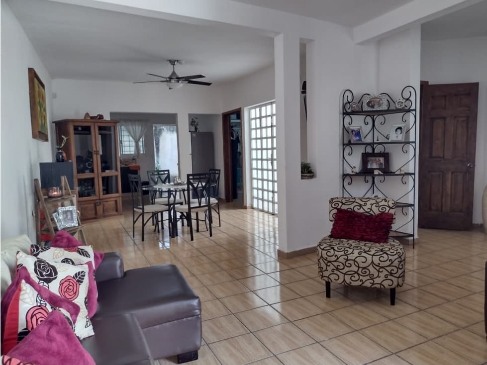 CASA EN VENTA EN COLONIA  ALBANIA — foto 4