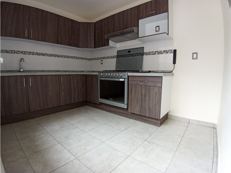 CASA EN RENTA EN FRACCIONAMIENTO BOSQUES DE SAYAB — foto 5