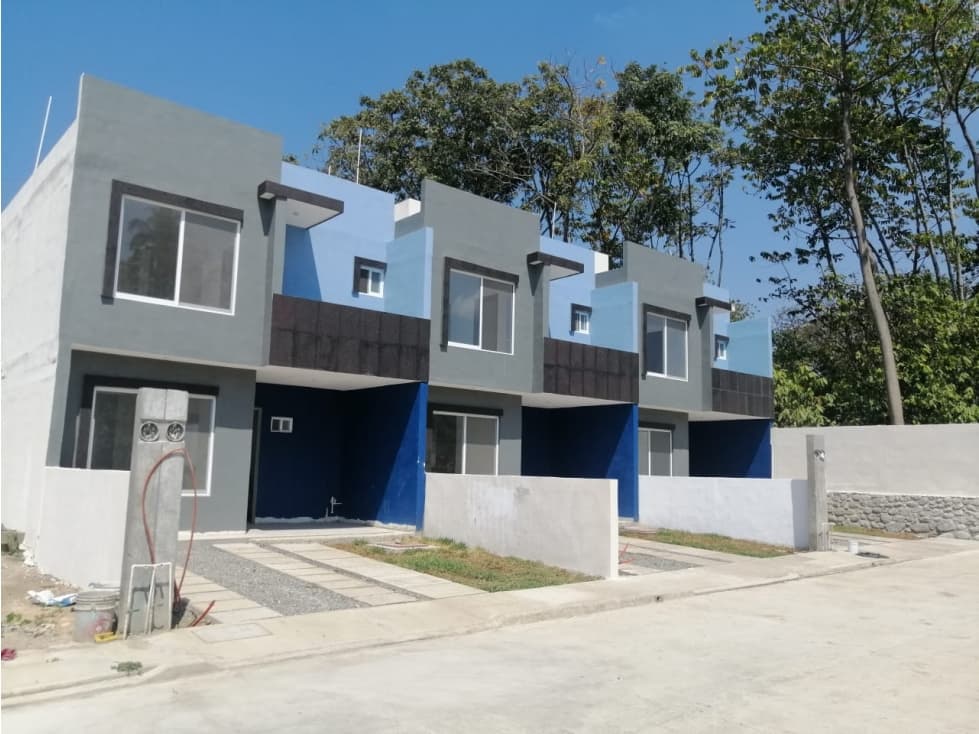 CASA EN VENTA ARBOLADA TAPACHULA — foto 2