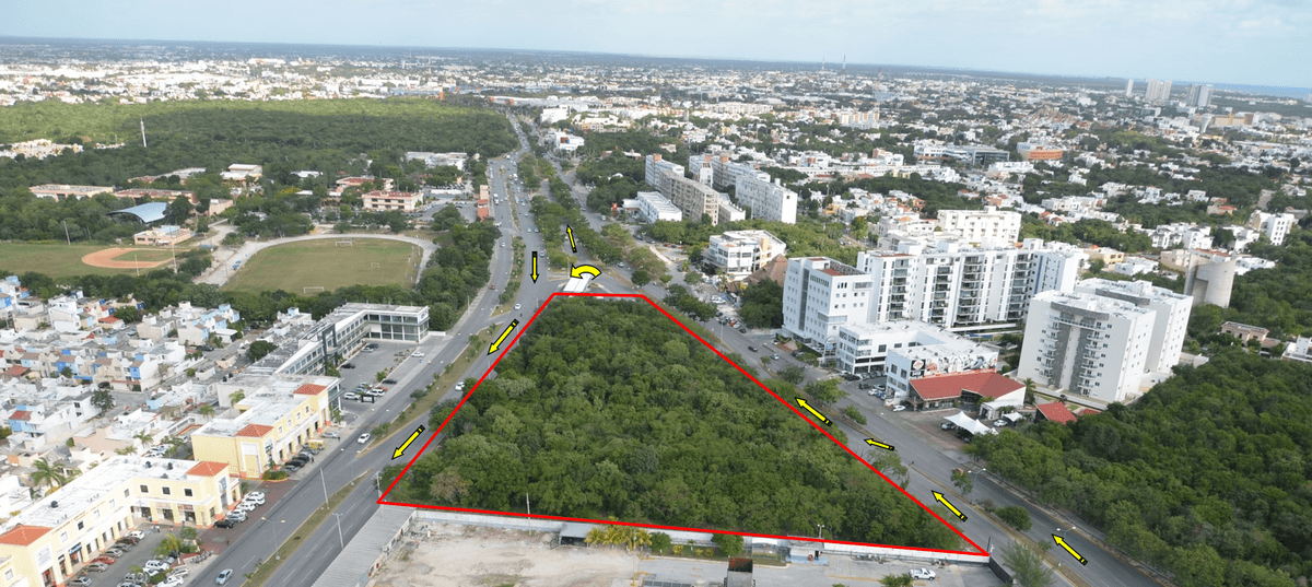 Terreno Comercial Mixto en Av. Kabah — foto 3