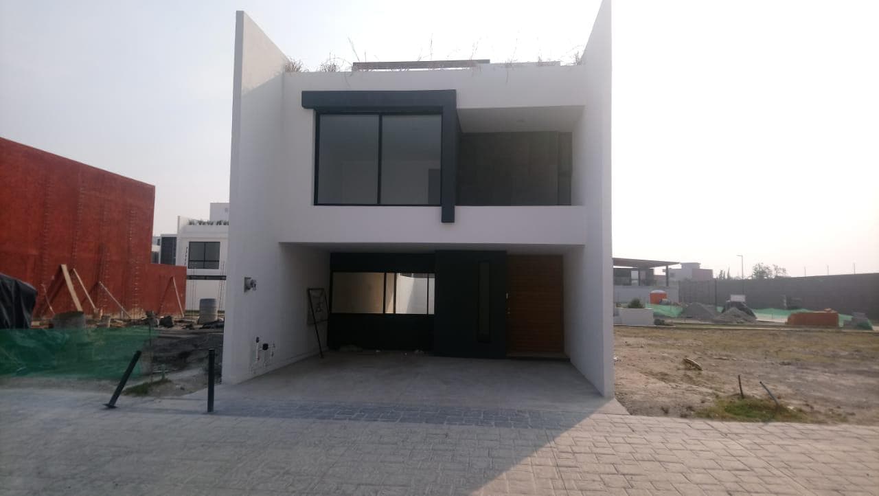 Casa En Venta Dentro De Fraccionamiento Lucendi  21 — foto 1