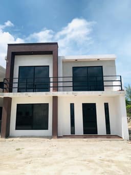 CASA EN VENTA EN CHICXULUB PUERTO A 150 M DE PLAYA (rr)