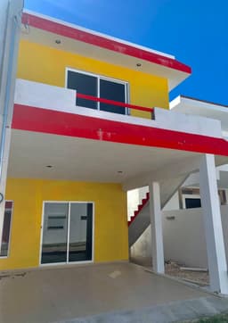 CASA EN VENTA EN CHICXULUB A 150 M DE PLAYA(oxxo)
