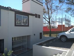 Casa En Venta En Lomas Del Angel La Calera