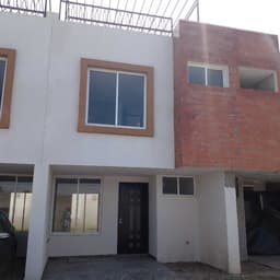 *Casa En Venta Cerca De VW y La Bodega De Lorenzo Almecatla*