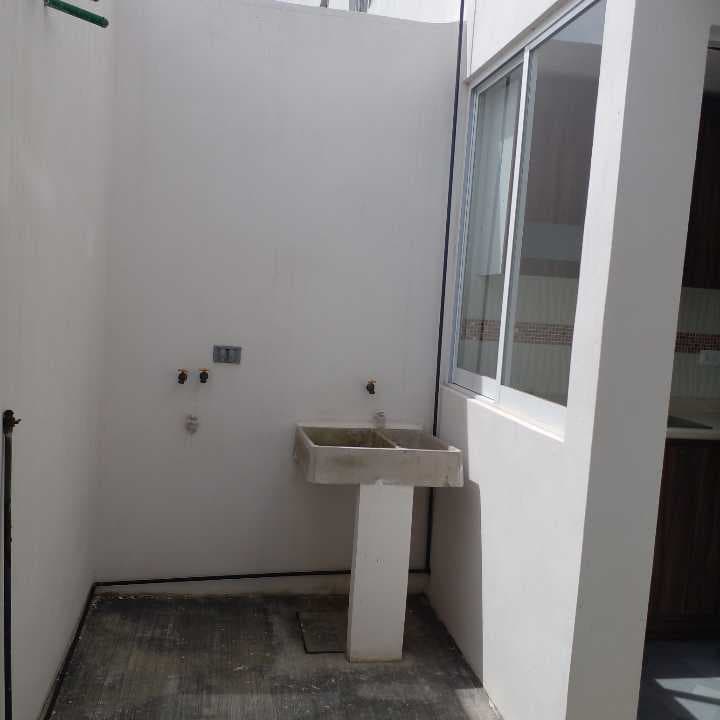 *Casa En Venta Cerca De VW y La Bodega De Lorenzo Almecatla* — foto 3