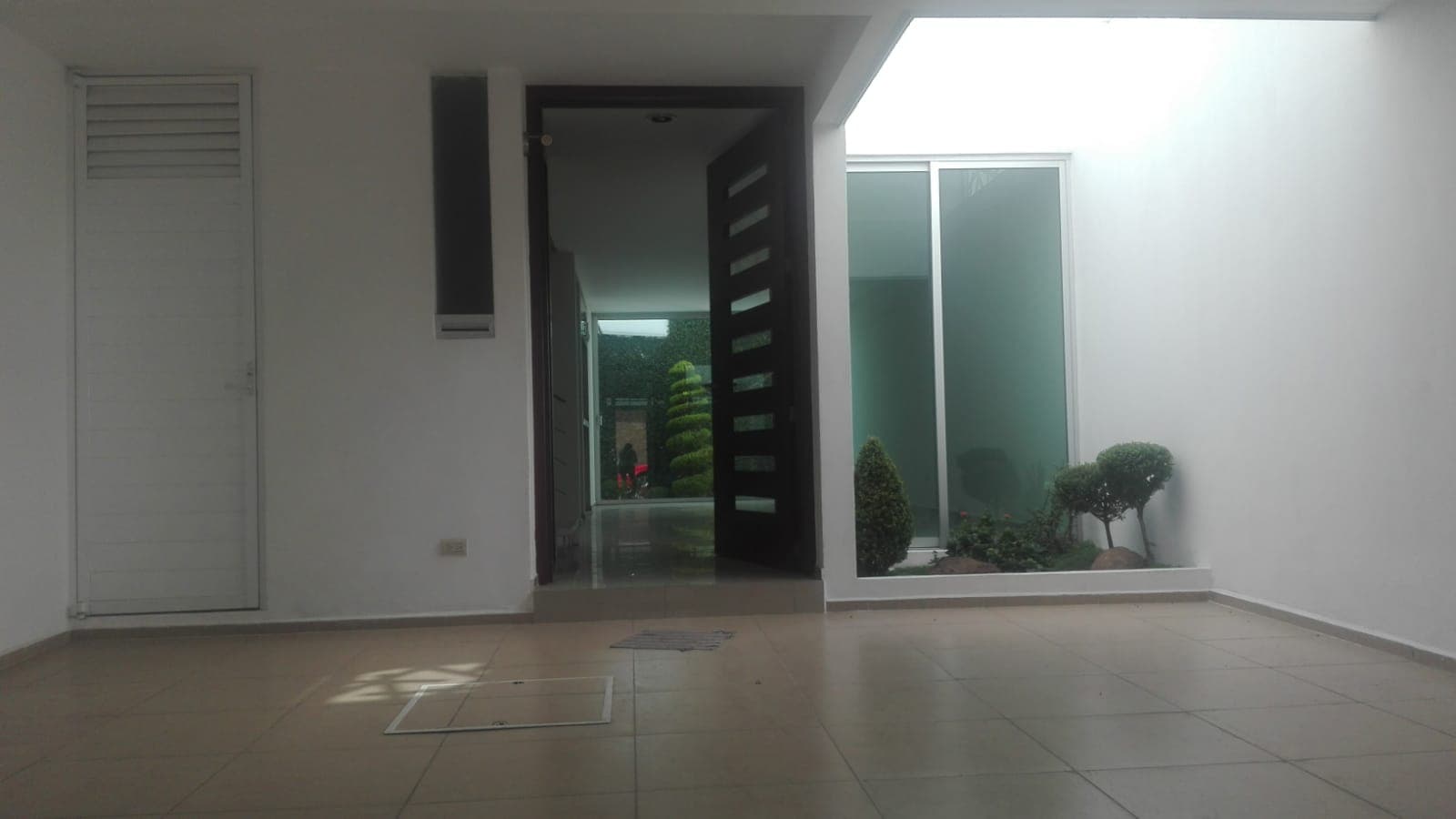 Casa En Renta A Una Calle De Las Animas — foto 5