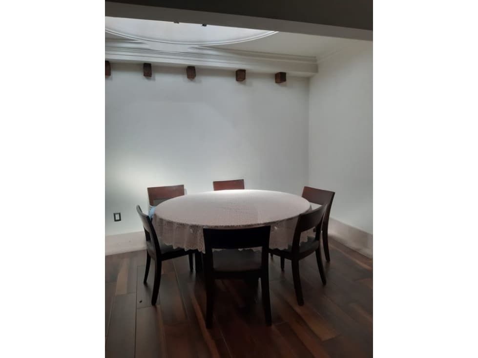 CASA EN RENTA CENTRO HISTORICO CALLE AQUILES SERDAN — foto 2