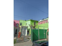 L CASA DUPLEX EN MANANTIALES PLANTA ALTA