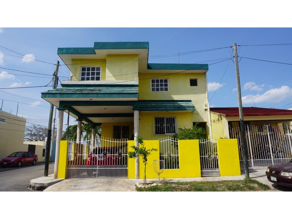 Casa con 4 departamentos en venta — foto 1
