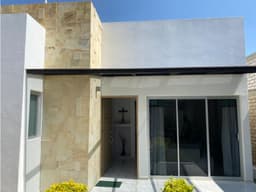 casa en venta en San Aguistin Yatareni a 5 min. de Macroplaza
