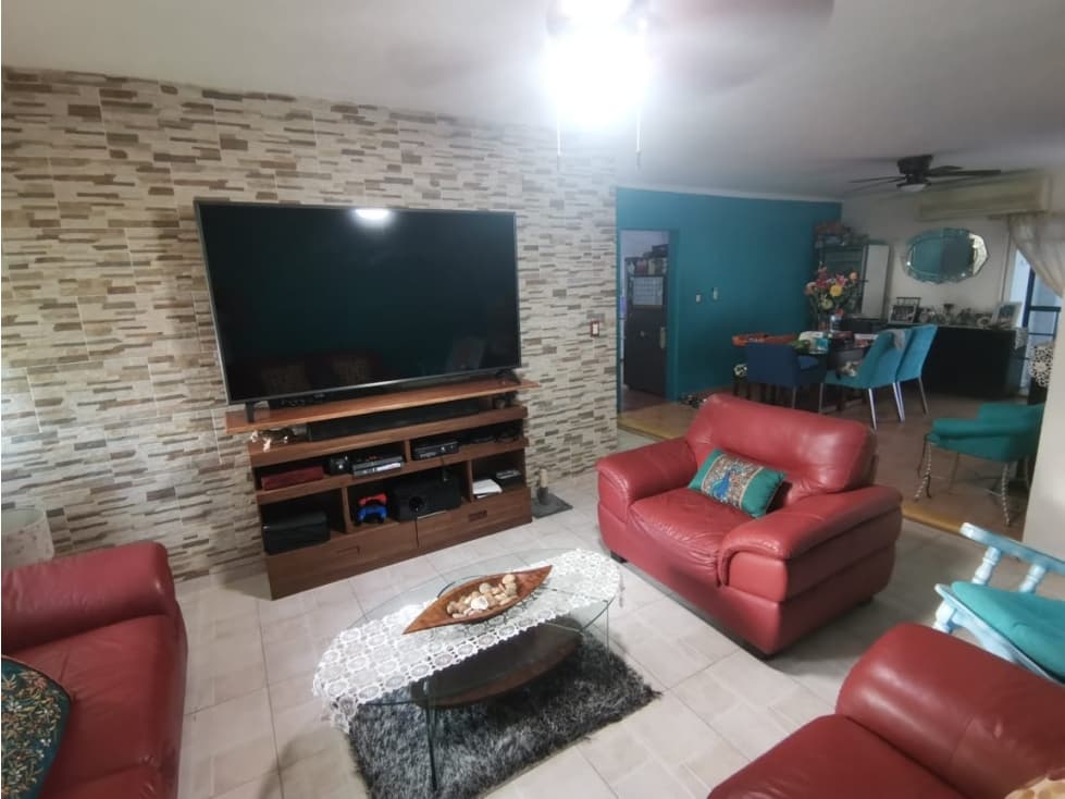VENTA CASA RESIDENCIAL DEL LAGO CIUDAD DEL CARMEN — foto 1