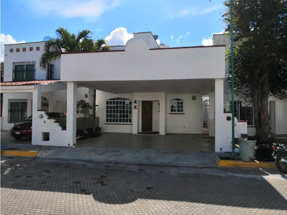 RENTA CASA AMUEBLADA DE 4 CUARTOS, CD DEL CARMEN — foto 1