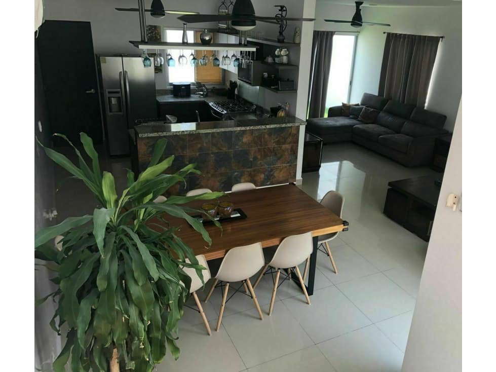 VENTA CASA DE TERRENO EXTRA EN RESID LOS BOSQUES CIUDAD DEL CARMEN — foto 2