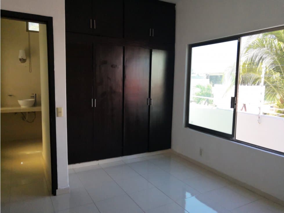 RENTA CASA DE 4 RECAMARAS EN CD DEL CARMEN — foto 6
