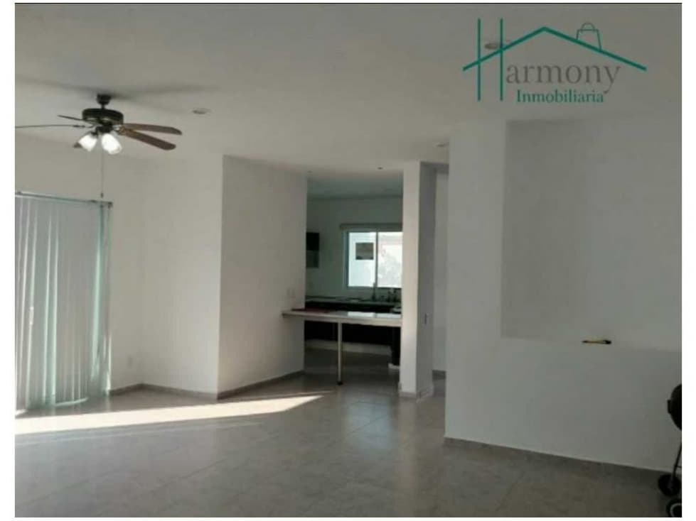 VENTA CASA REMODELADA DE 3 CUARTOS LAS PALMAS CIUDAD DEL CARMEN — foto 3