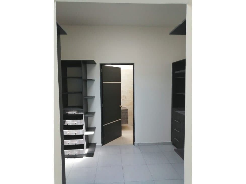EXCLUSIVA CASA EN PREVENTA — foto 2