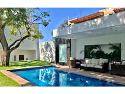 RESIDENCIAL ATLACOMULCO, PRIVADA SOLO 5 CASAS