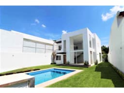 ESTRENA ESPECTACULAR CASA EN SUMIYA