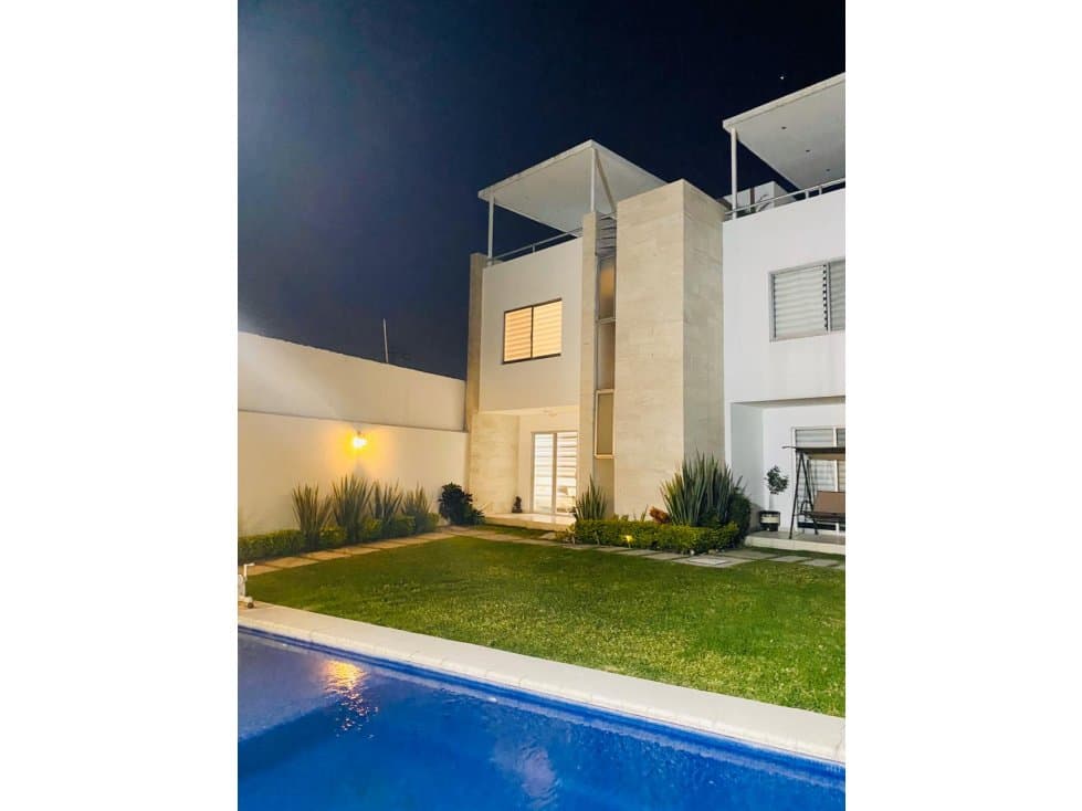 CASA MODERNA EN PRIVADA, ZONA BURGOS — foto 3