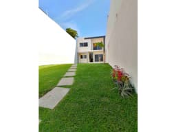 ESTRENA MODERNA CASA AL SUR DE CUERNAVACA
