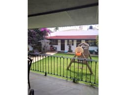 EXCELENTE CASA EN PRIVADA EN CUERNAVACA CON VIGILANCIA