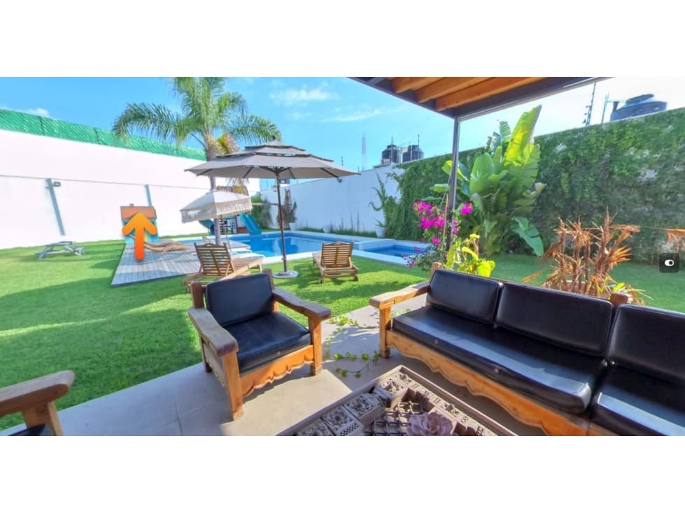 ESPECTACULAR CASA CON ALBERCA Y JARDIN PRIV. AL SUR DE CUERNAVACA — foto 5