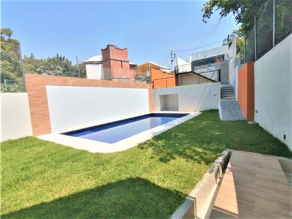 ESPECTACULAS CASA CON ALBERCA Y TERRAZA PRIV. AL SUR DE CUERNAVACA — foto 4