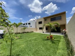 ESTRENA HERMOSA CASA EN FRACC. CON VIG. PRIVADA