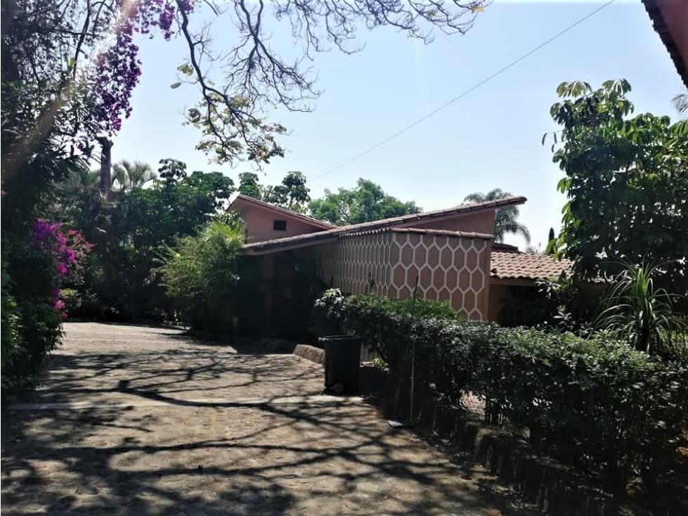EXCELENTE CASA UN NIVEL EN CUERNAVACA ZONA DORADA — foto 6