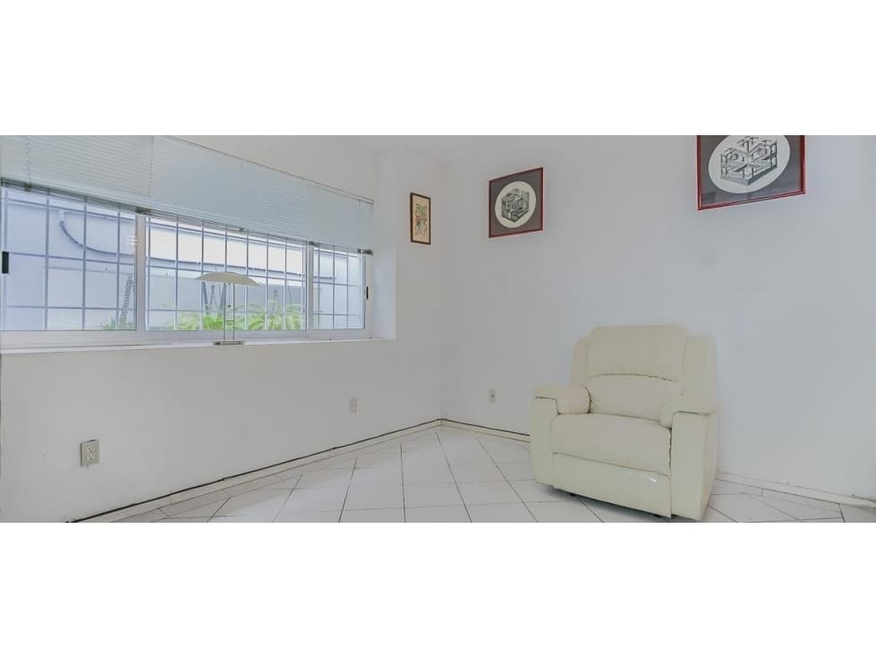 EXCELENTE CASA CON ALBERCA AL SUR DE CUERNAVACA — foto 6