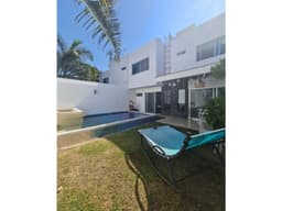 HERMOSA CASA EN PRIVADA CON ALBERCA EN CUERNAVACA