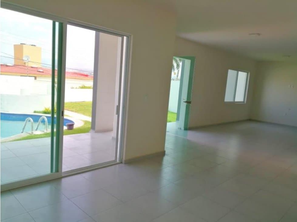 CASA NUEVA CON EXCELENTES ACABADOS — foto 6