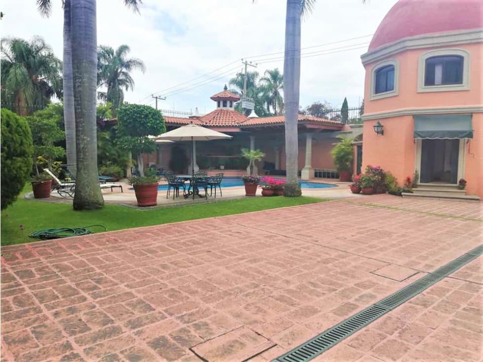 ESPECTACULAR CASA EN PRIV. CON VIGILANCIA EN ZONA DORADA — foto 5
