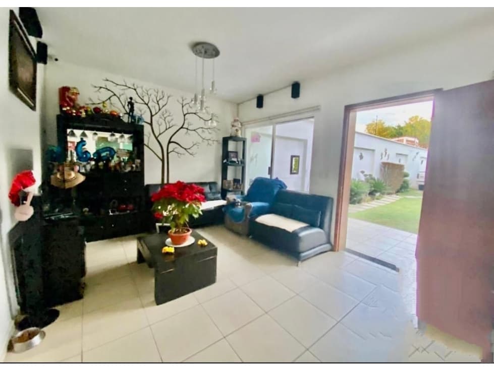 CASA SOLA CON ALBERCA EN BURGOS — foto 6