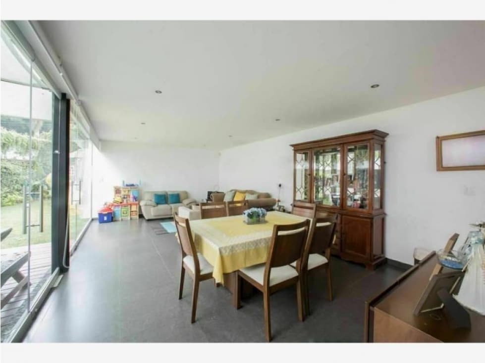 CASA  CON AMPLIOS ESPACIOS E ILUMINACIÓN AL NORTE DE CUERNAVACA — foto 4