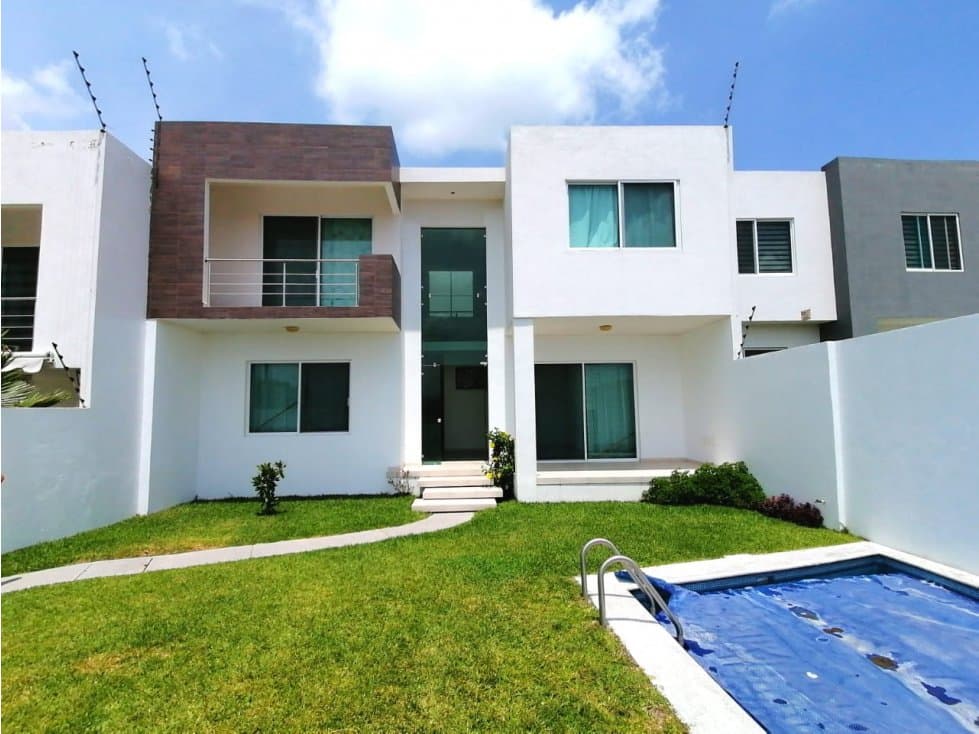 CASA MODERNA A DOBLE ALTURA, VISTA 180° — foto 1
