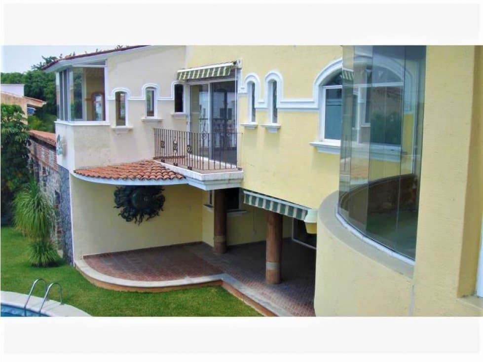 HERMOSA RESIDENCIA ESTILO CUERNAVACA, FRACC. BURGOS — foto 4